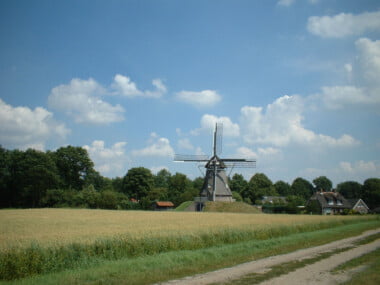 De-Brinken-Drenthe-8 met mooie omgeving