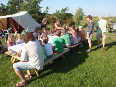 '- Camping Zijm